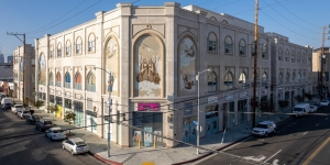 Stanford Regency Plaza